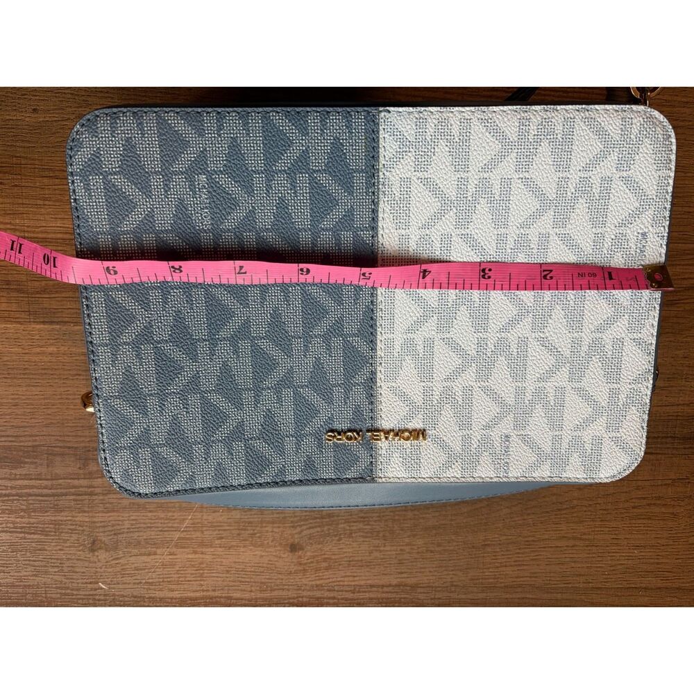 Michael Kors Jet Set East West Colorblock Logo Crossbody Bag Blue/White EUC - Picture 5 of 7